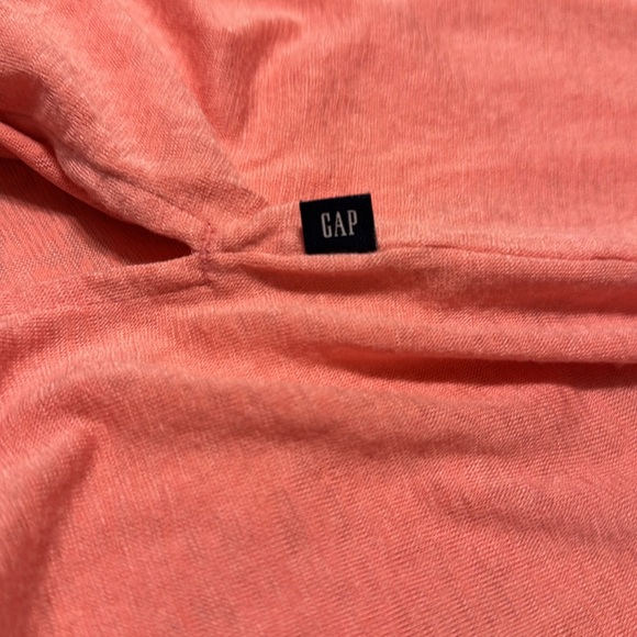 GAP Bundle V-neck burnout shirts size XXL - Picture 6 of 7